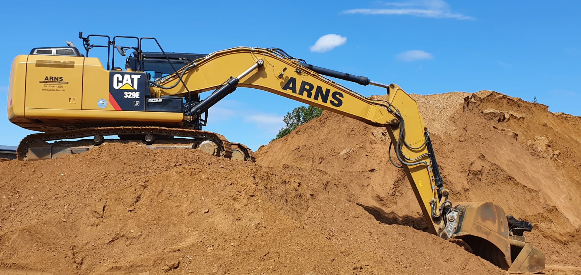 CAT 329E Kettenbagger