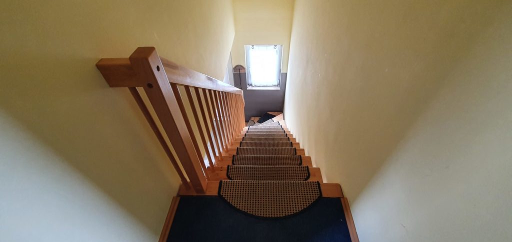 Holztreppe im Haus Holztreppe im Haus