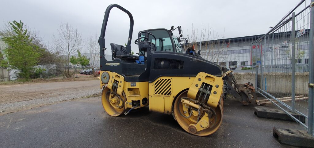 Gebrauchte Bomag BW100AD Walze Gebrauchte Bomag BW100AD Walze