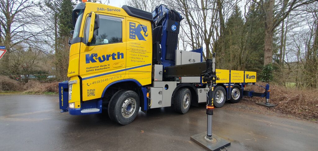 Toller Firma Kurth aus Blankenheim. Kranwagen Nettersheim/Eifel im Einsatz Toller Firma Kurth aus Blankenheim. Kranwagen Nettersheim/Eifel im Einsatz