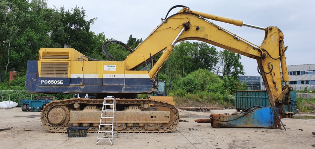 Gebrauchter Komatsu PC650SE-3 Bagger Kettenbagger Gebrauchter Komatsu PC650SE-3 Bagger Kettenbagger